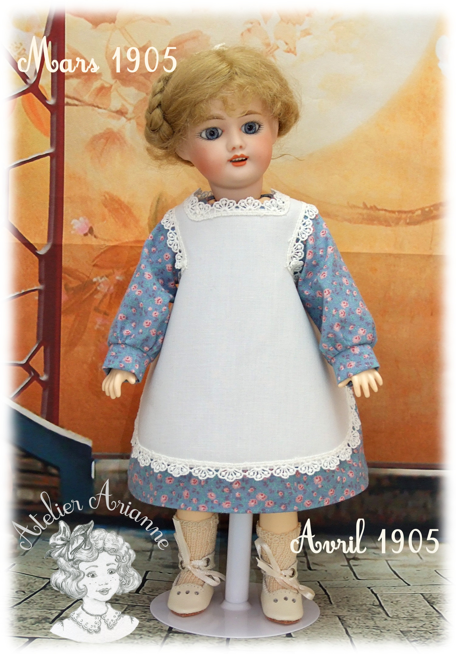Reproduction de tenue pour poupée Bleuette – robe de mars 1905 et tablier d’avril 1905