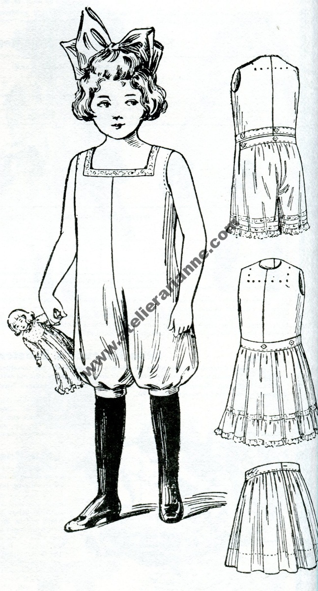La mode pour poupées de 1900-1920 : lingerie