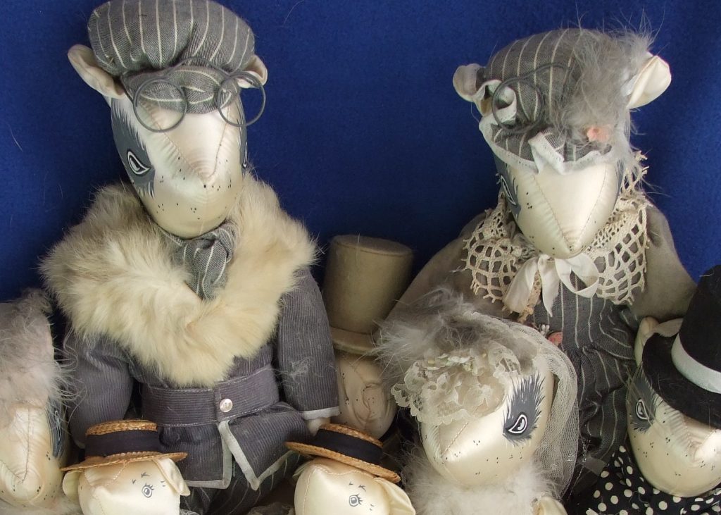 Don pour mus&eacute;e de poup&eacute;es