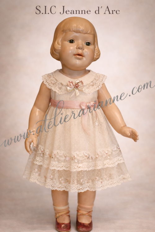 Les baigneurs et poupées SIC